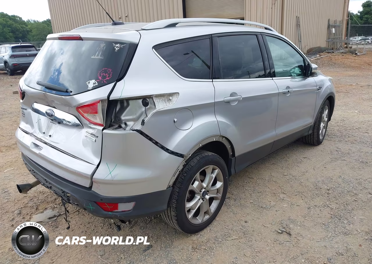 2015 Ford Escape Titanium VIN:1FMCU0JX8FUC32033 - 4