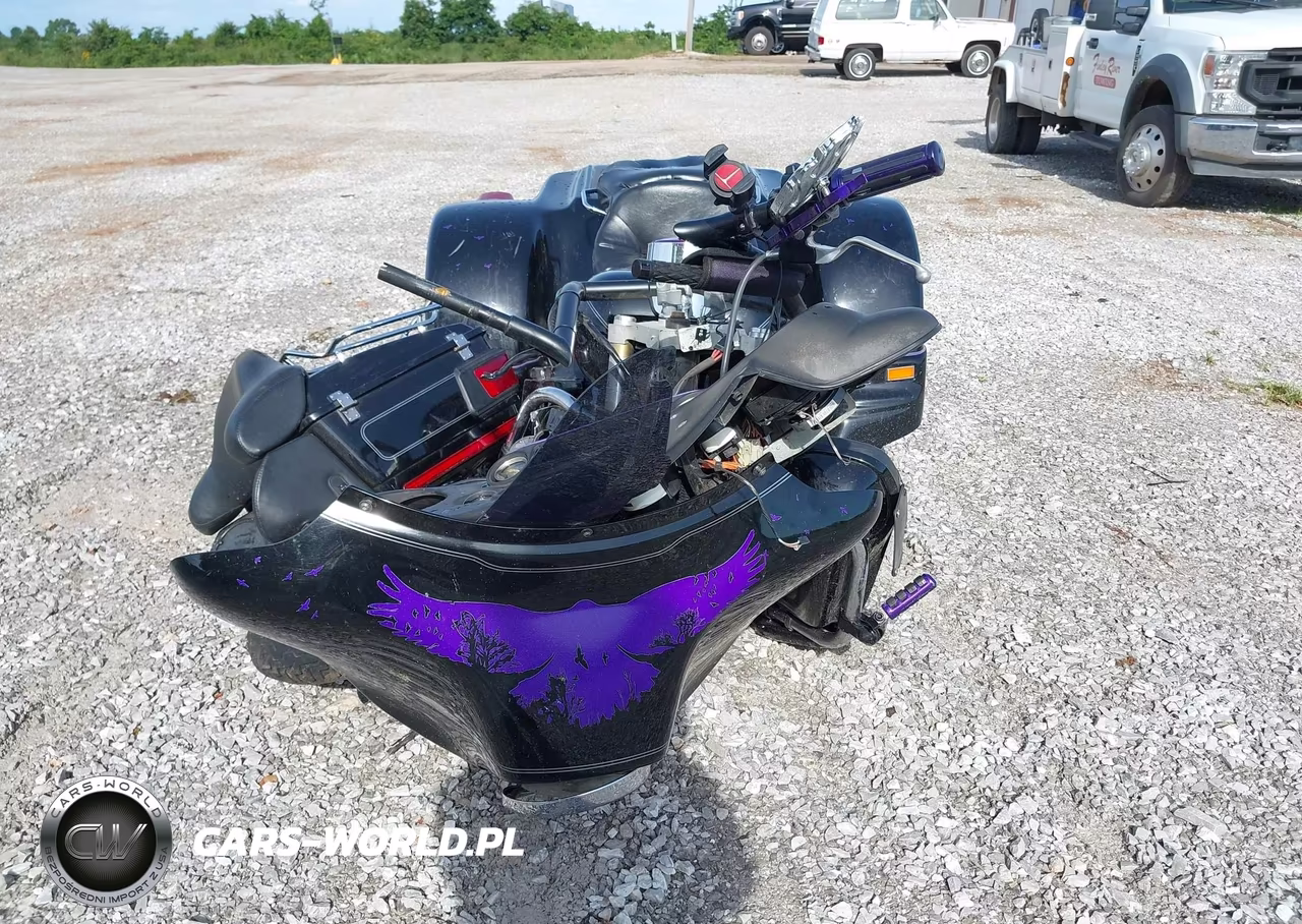 2007 Harley-Davidson Flhtcui VIN:1HD1FC4187Y658747 - 5