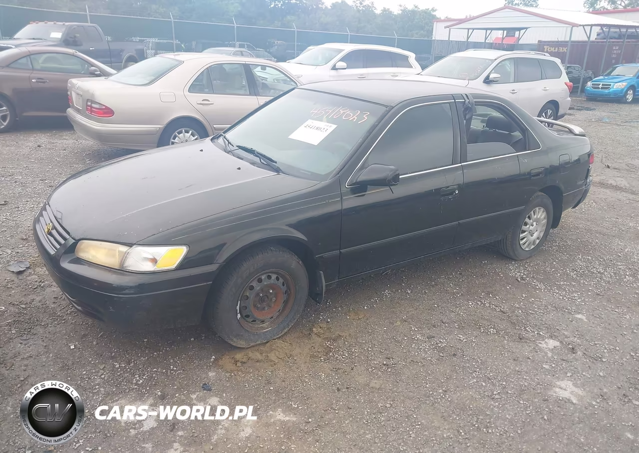 1999 Toyota Camry Le VIN:JT2BG22K8X0374471 - 2