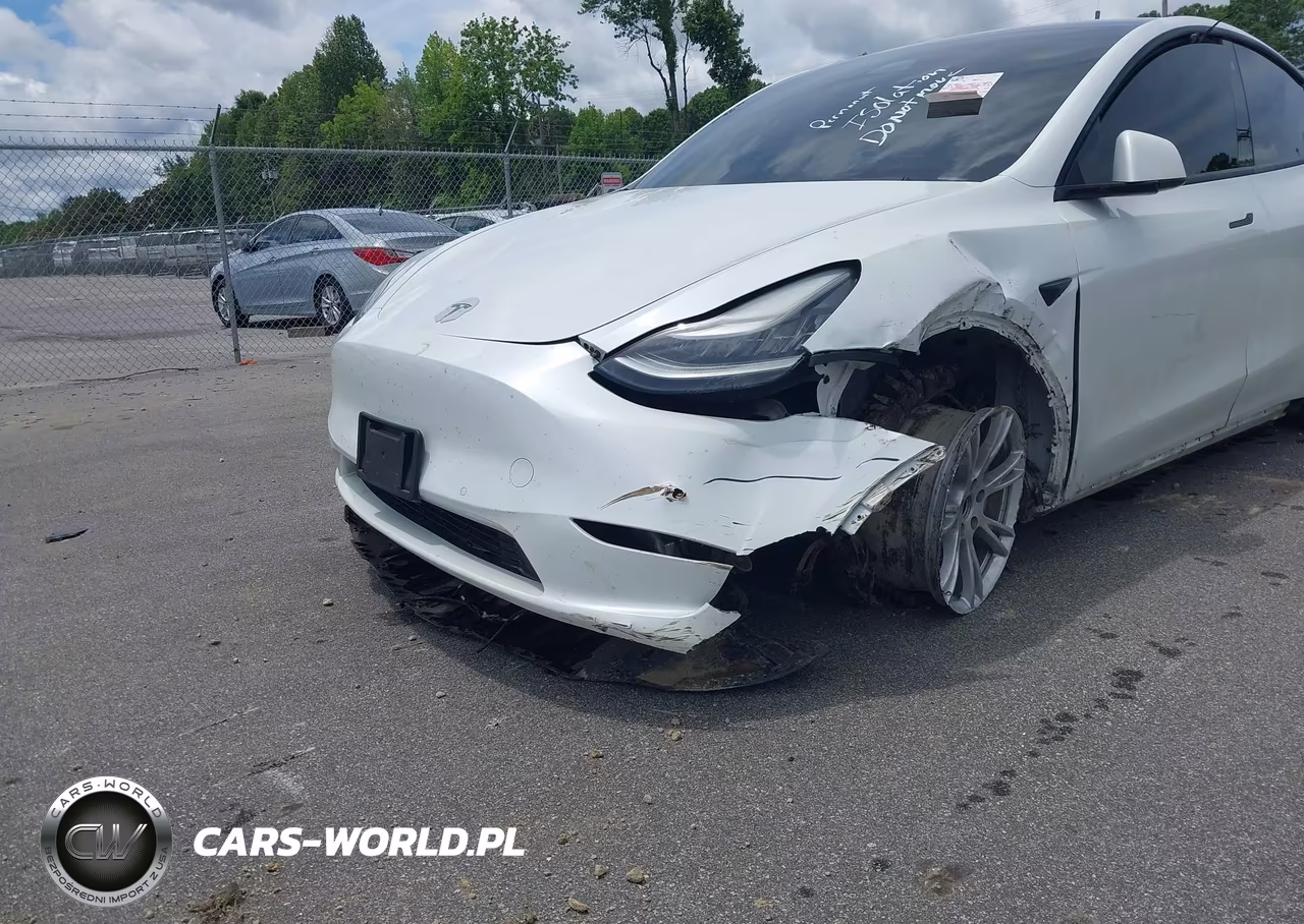 2021 Tesla Model Y Long Range Dual Motor All-Wheel Drive VIN:5YJYGDEE8MF085736 - 6