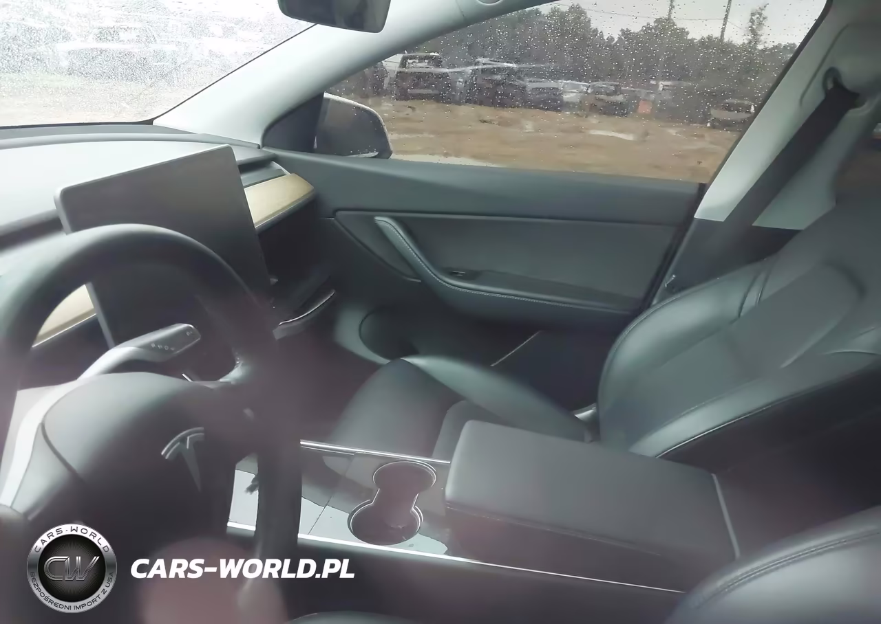2021 Tesla Model Y Long Range Dual Motor All-Wheel Drive VIN:5YJYGDEE8MF085736 - 7
