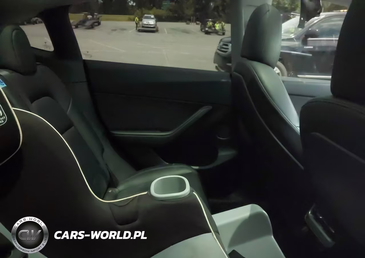 2021 Tesla Model Y Long Range Dual Motor All-Wheel Drive VIN:5YJYGDEE8MF085736 - 8