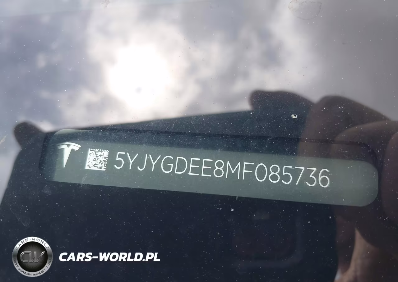2021 Tesla Model Y Long Range Dual Motor All-Wheel Drive VIN:5YJYGDEE8MF085736 - 9