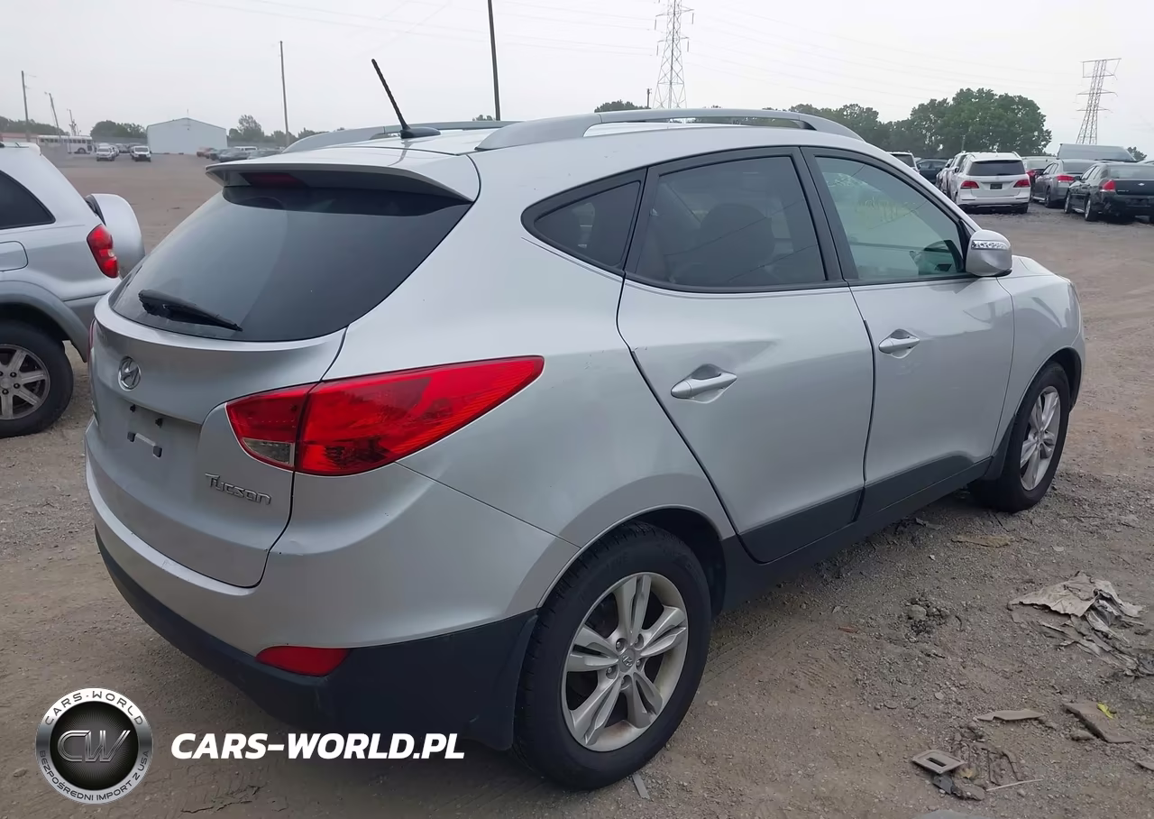 2013 Hyundai Tucson Gls VIN:KM8JU3AC0DU584557 - 4