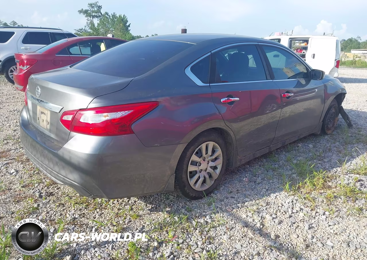 2016 Nissan Altima 2.5 S VIN:1N4AL3AP7GN392051 - 4