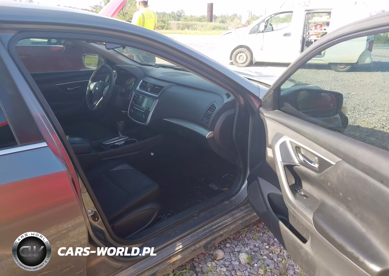 2016 Nissan Altima 2.5 S VIN:1N4AL3AP7GN392051 - 5