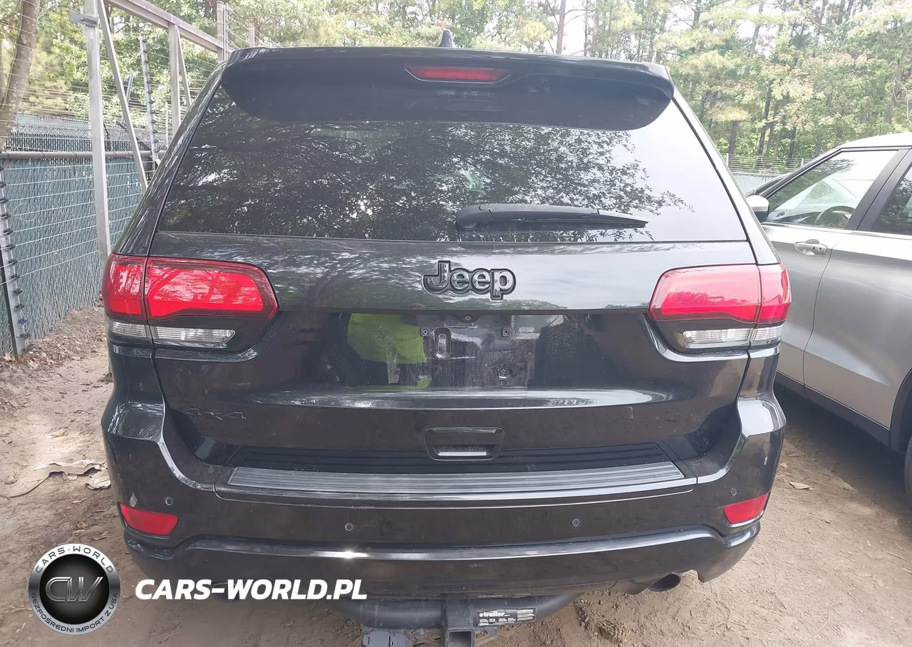 2015 Jeep Grand Cherokee Altitude VIN:1C4RJFAG5FC142399 - 16