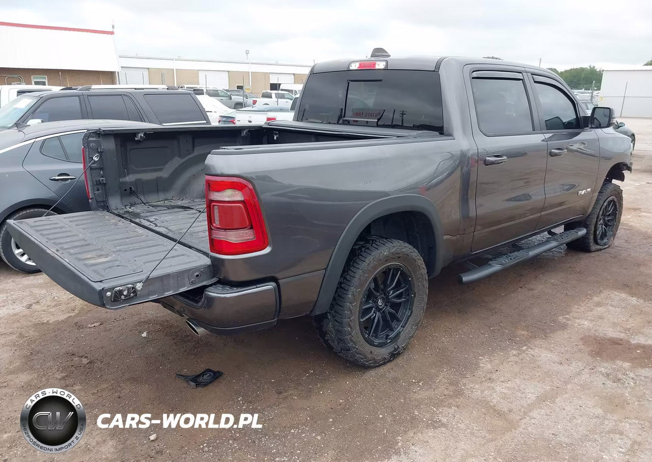 2024 Ram 1500 Laramie 4X4 5'7 Box VIN:1C6SRFJT6RN142466 - 4