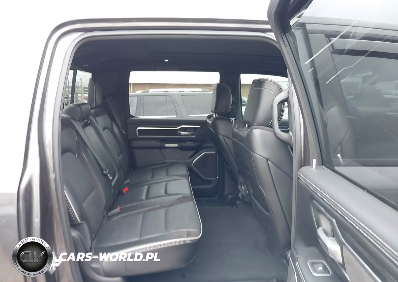 2024 Ram 1500 Laramie 4X4 5'7 Box VIN:1C6SRFJT6RN142466 - 8
