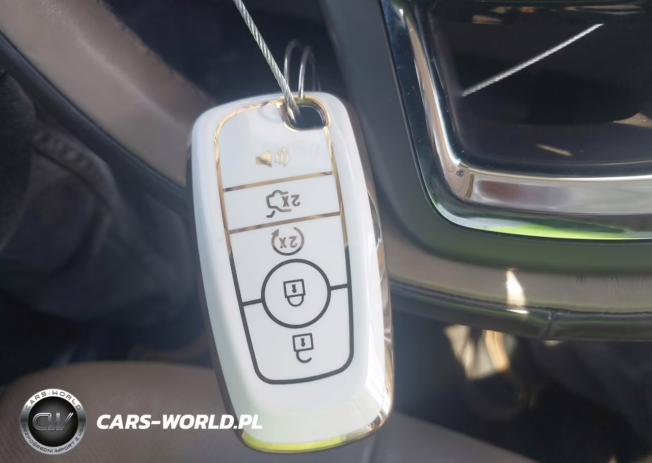 2020 Lincoln Corsair Standard VIN:5LMCJ1D9XLUL02975 - 11