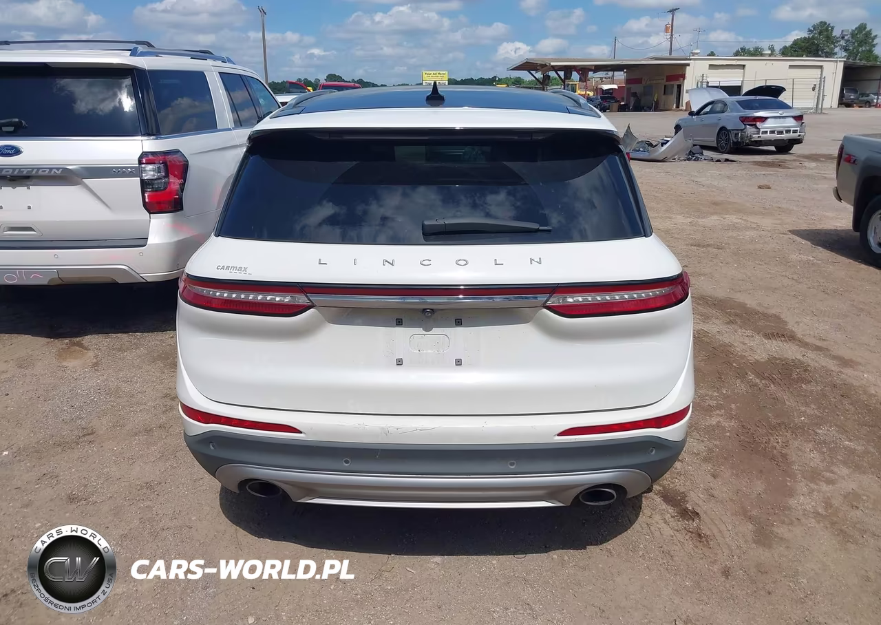 2020 Lincoln Corsair Standard VIN:5LMCJ1D9XLUL02975 - 17