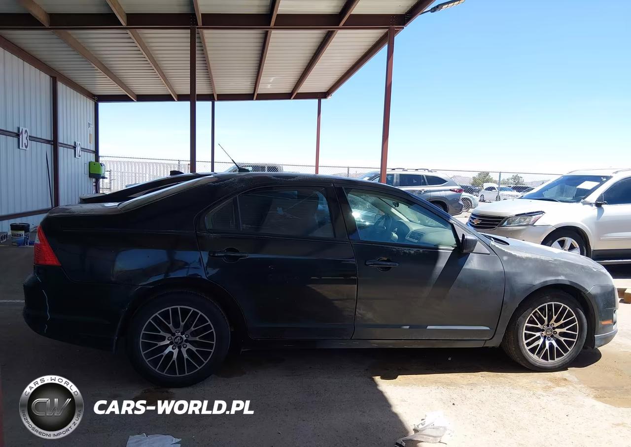 2010 Ford Fusion S VIN:3FAHP0GA8AR375851 - 13