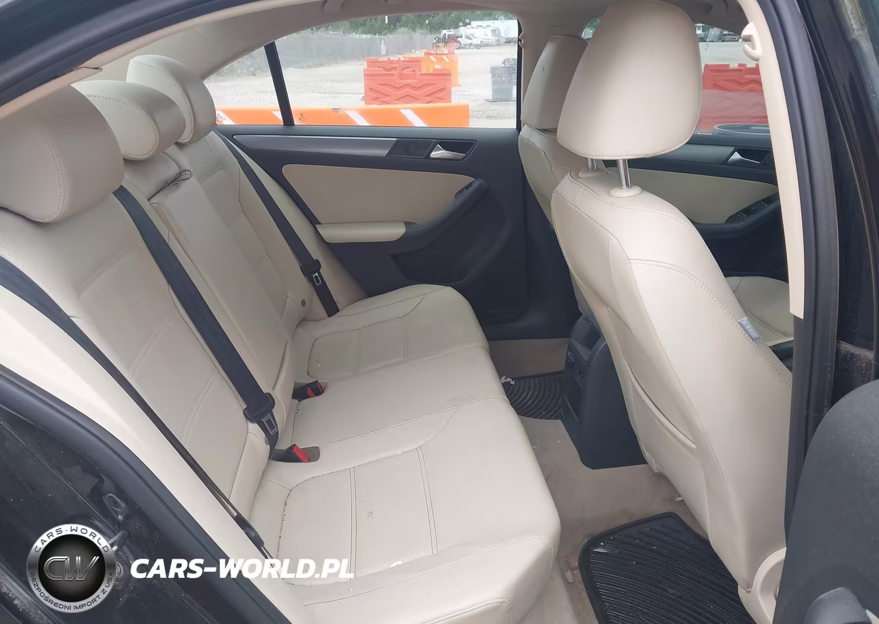 2013 Volkswagen Jetta 2.0L Tdi VIN:3VWLL7AJ4DM381727 - 8