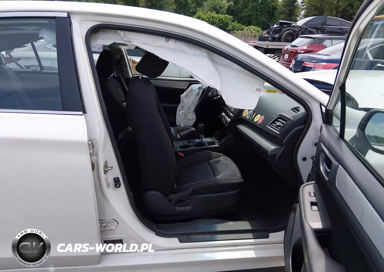 2015 Subaru Legacy 2.5I Premium VIN:4S3BNAC64F3033641 - 5