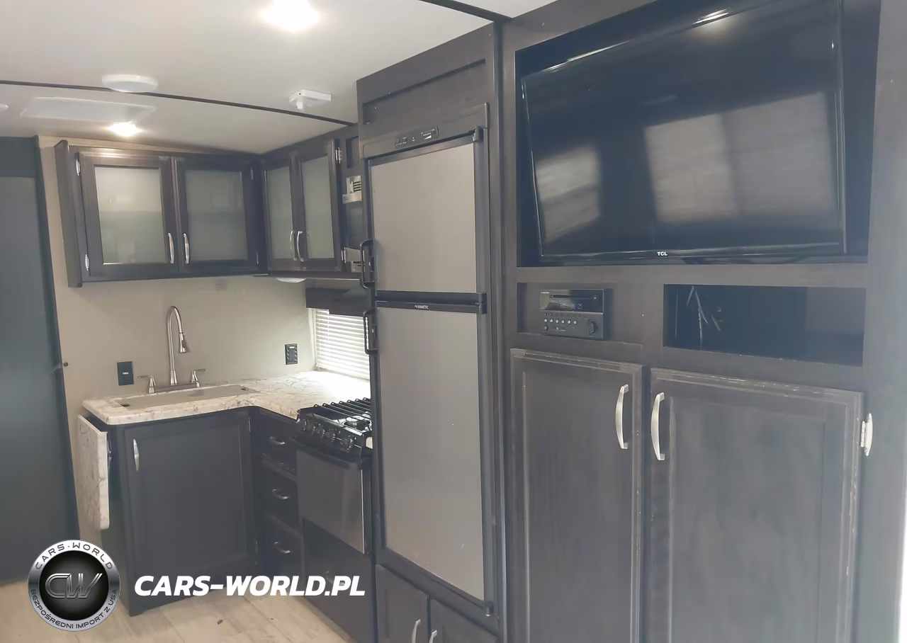2018 Grand Design Imagine 2600Rb VIN:573TE302XJ6602395 - 8