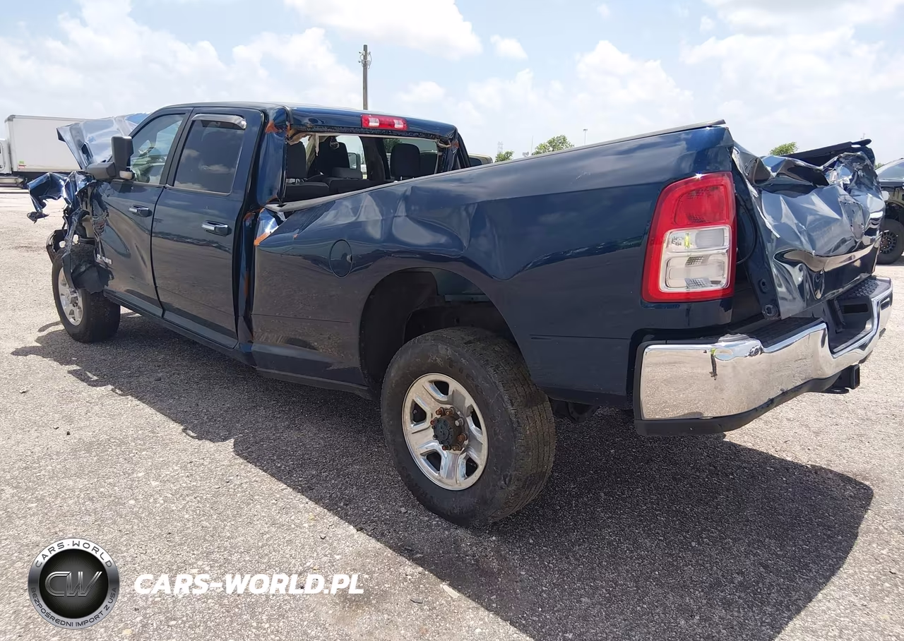 2019 Ram 3500 VIN:3C63R3HL4KG703321 - 3