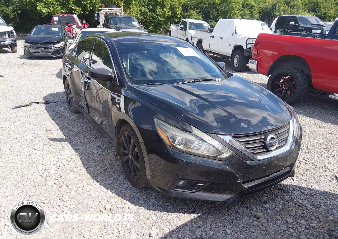 2017 Nissan Altima 2.5 Sr – zdjęcie 1 z 16