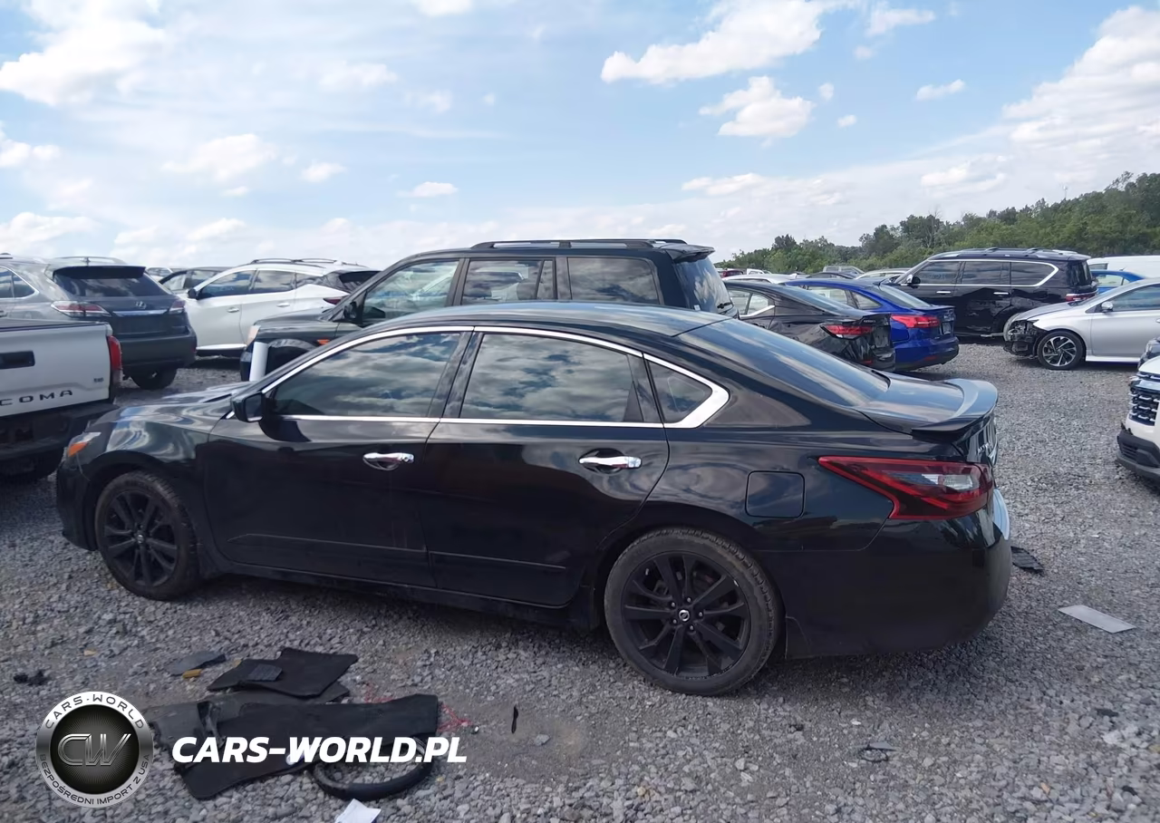 2017 Nissan Altima 2.5 Sr VIN:1N4AL3AP0HC171050 - 14