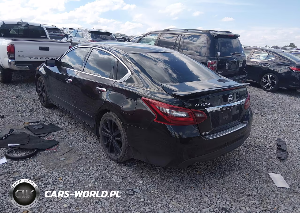 2017 Nissan Altima 2.5 Sr VIN:1N4AL3AP0HC171050 - 3