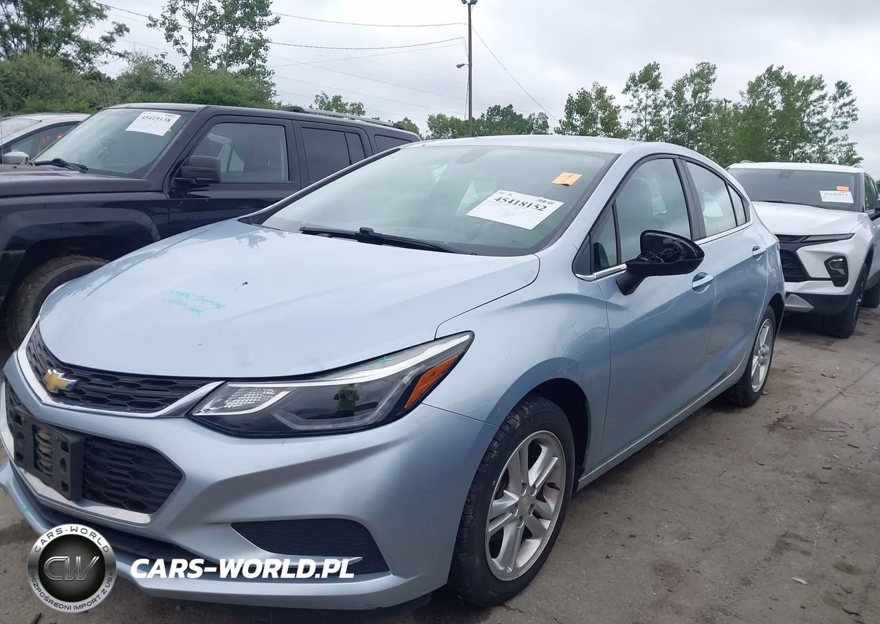 2017 Chevrolet Cruze Lt Auto VIN:3G1BE6SM2HS567689 - 2