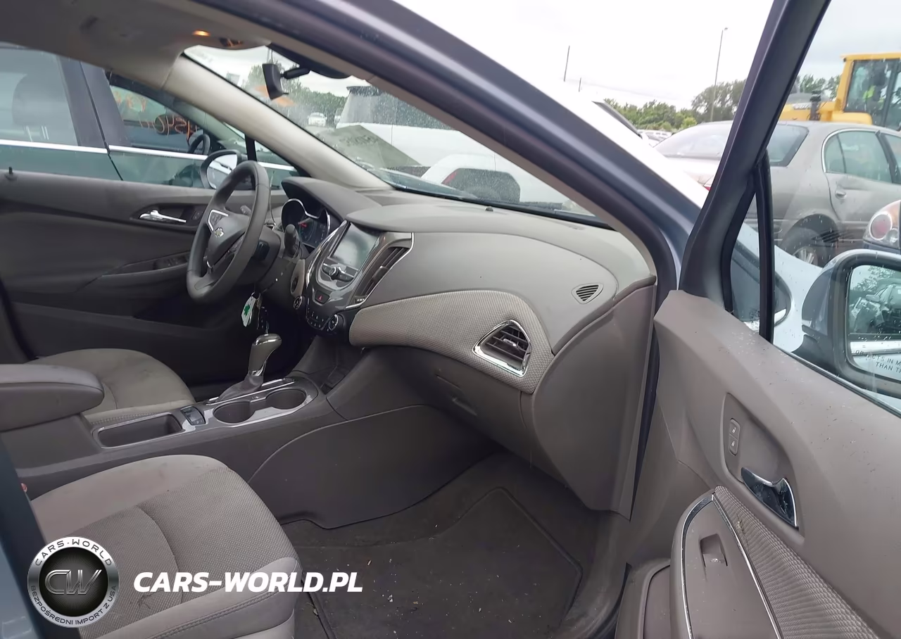 2017 Chevrolet Cruze Lt Auto VIN:3G1BE6SM2HS567689 - 5