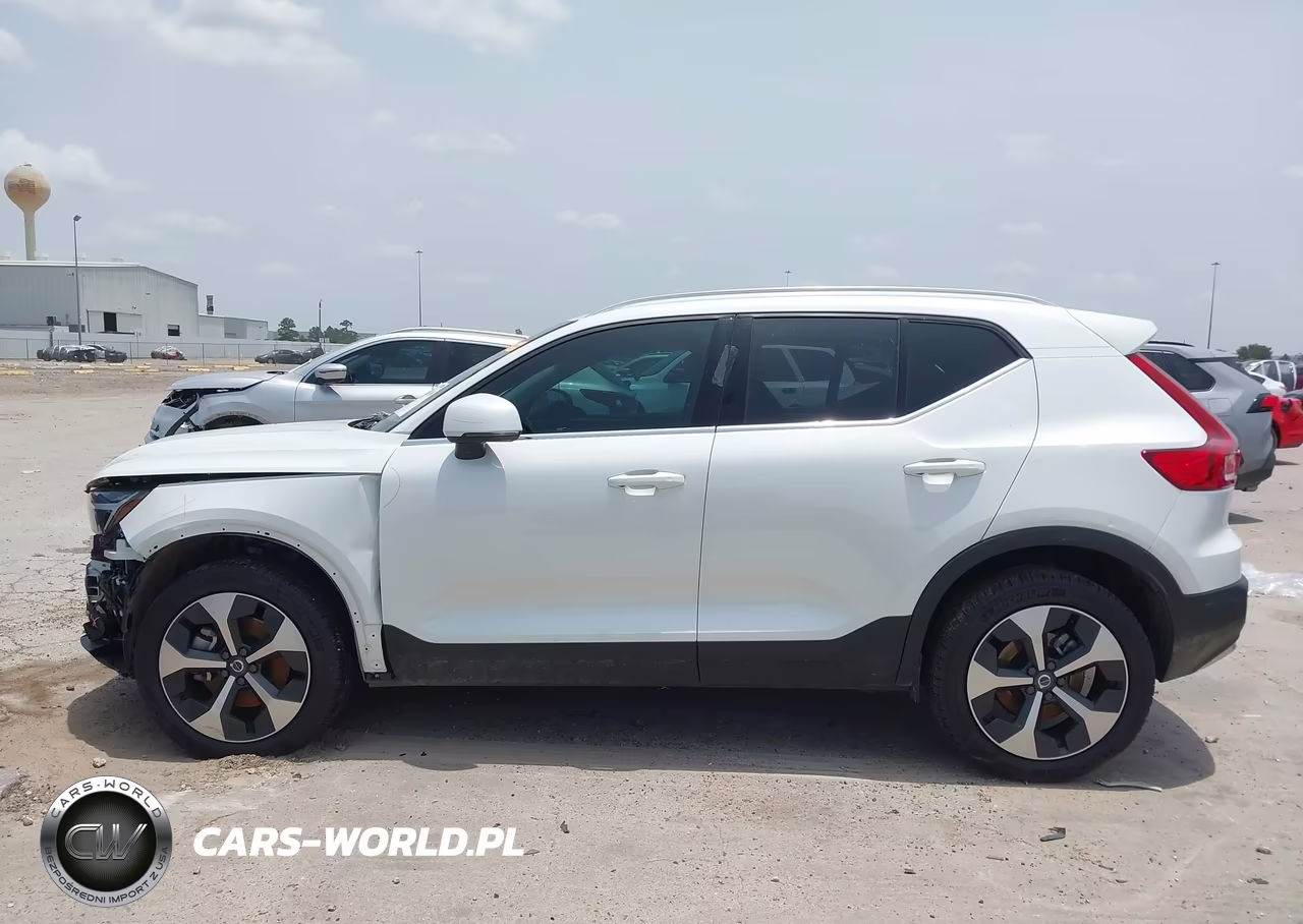 2025 Volvo Xc40 B5 Plus Bright Theme VIN:YV4L12UE1S2602907 - 15