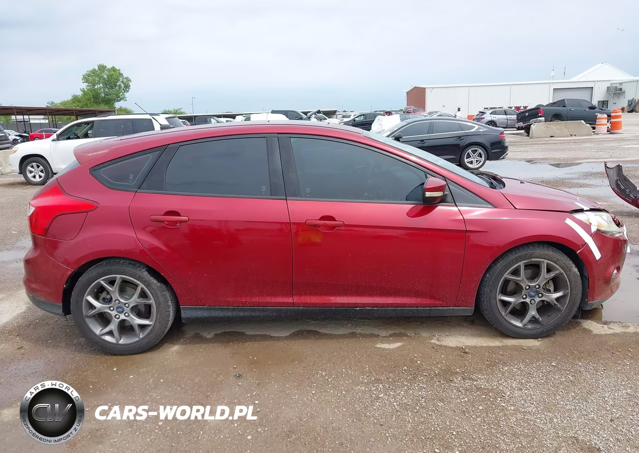 2014 Ford Focus Se VIN:1FADP3K26EL148890 - 13