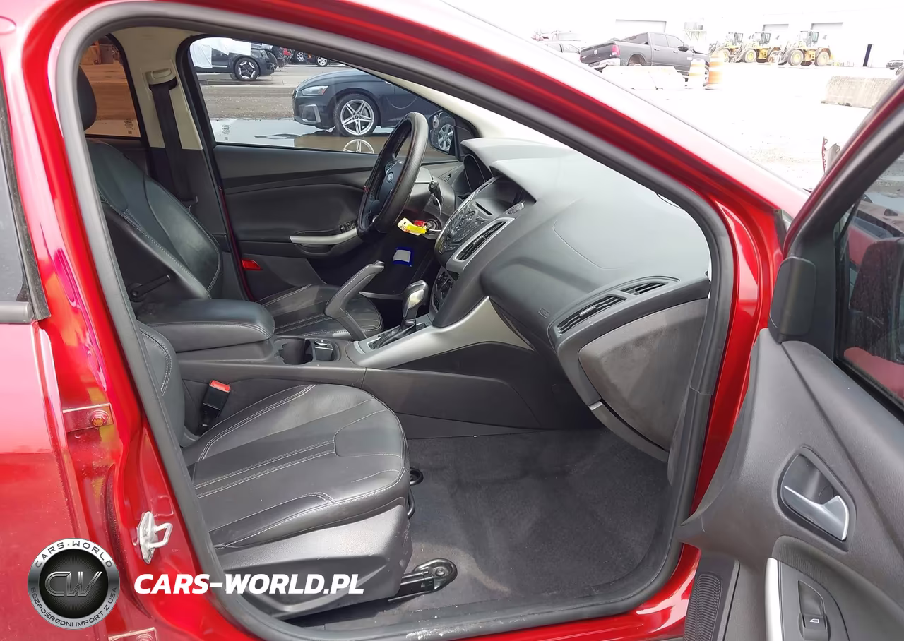 2014 Ford Focus Se VIN:1FADP3K26EL148890 - 5