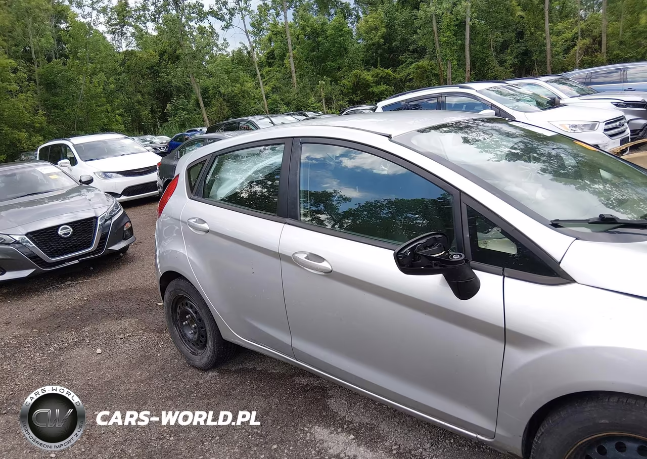2012 Ford Fiesta Se VIN:3FADP4EJ6CM132287 - 13