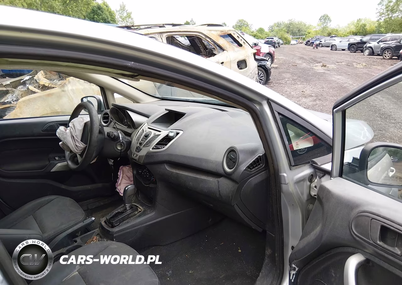 2012 Ford Fiesta Se VIN:3FADP4EJ6CM132287 - 5