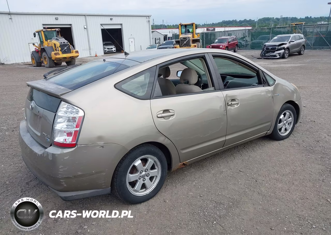2008 Toyota Prius VIN:JTDKB20UX87788080 - 4