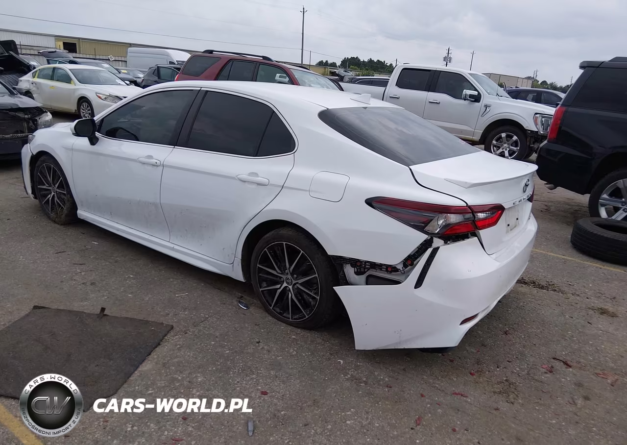 2022 Toyota Camry Se VIN:4T1G11AK0NU666160 - 3