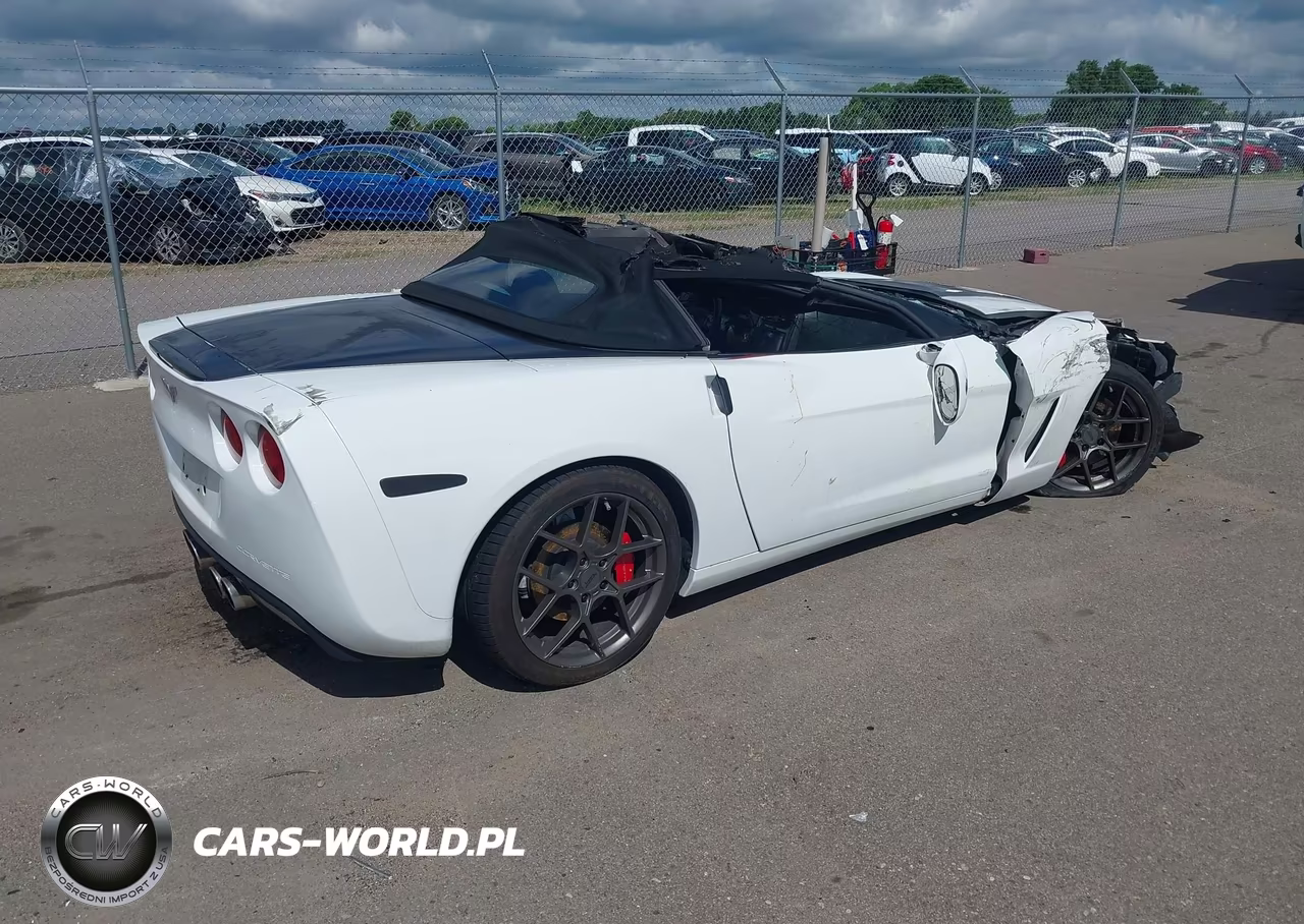 2010 Chevrolet Corvette VIN:1G1YG3DW1A5108316 - 4