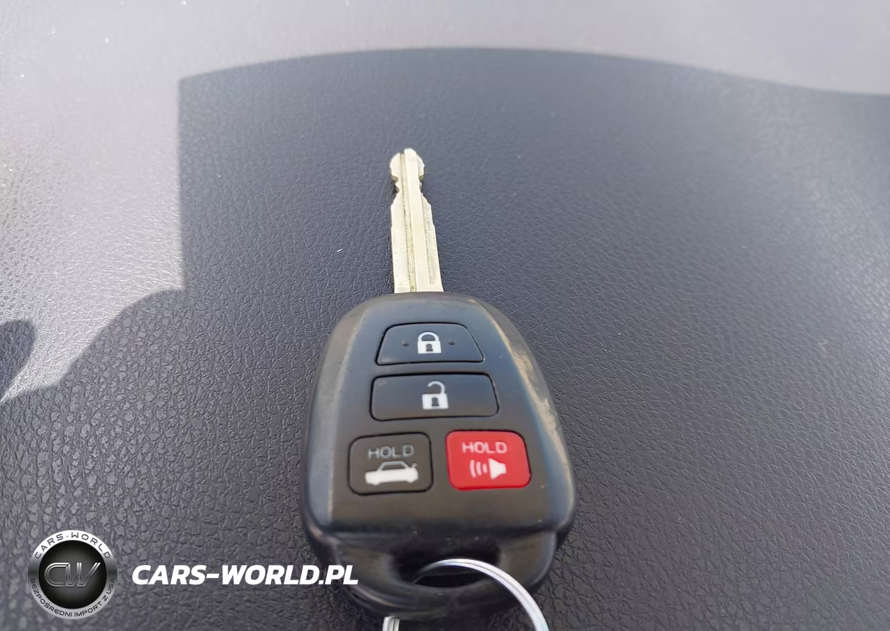 2018 Toyota Corolla Se VIN:5YFBURHE9JP812616 - 11