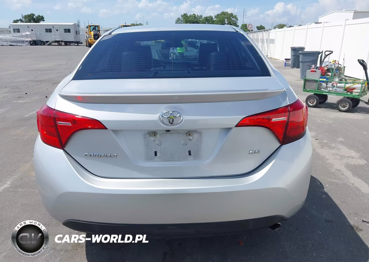 2018 Toyota Corolla Se VIN:5YFBURHE9JP812616 - 16