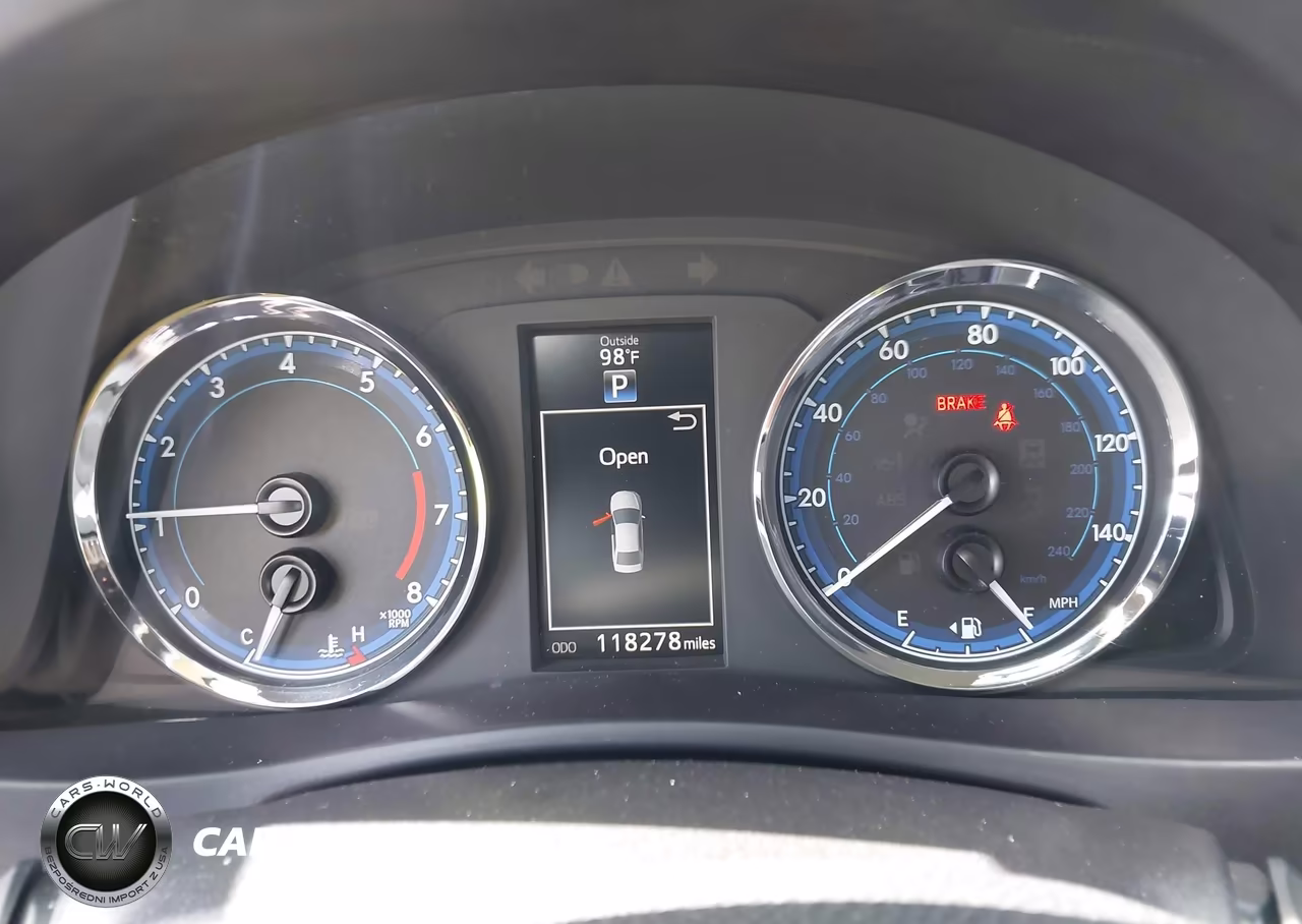 2018 Toyota Corolla Se VIN:5YFBURHE9JP812616 - 7