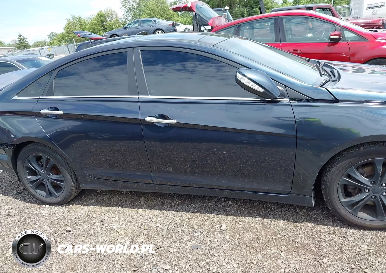 2013 Hyundai Sonata Limited VIN:5NPEC4AC4DH658443 - 13