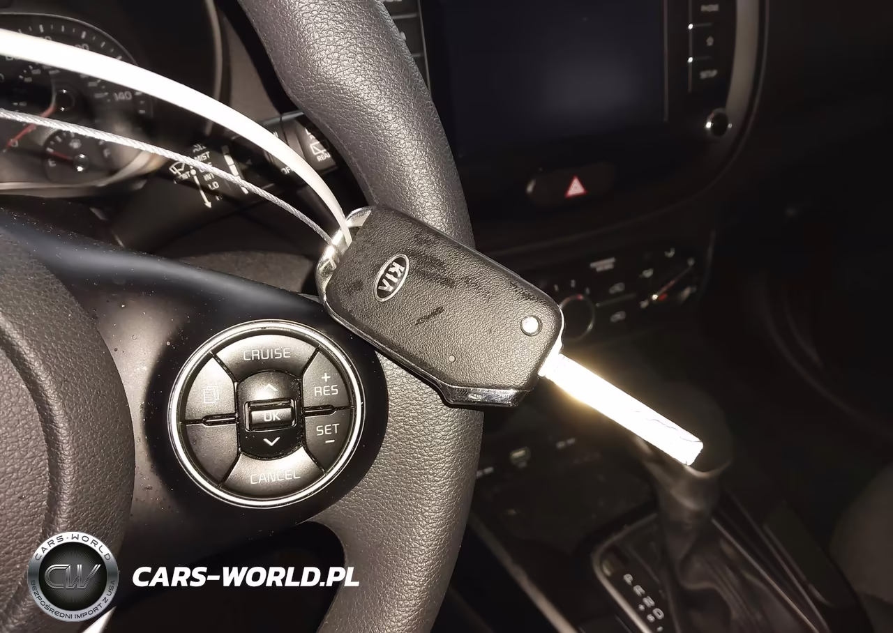 2021 Kia Soul S VIN:KNDJ23AU5M7775246 - 11