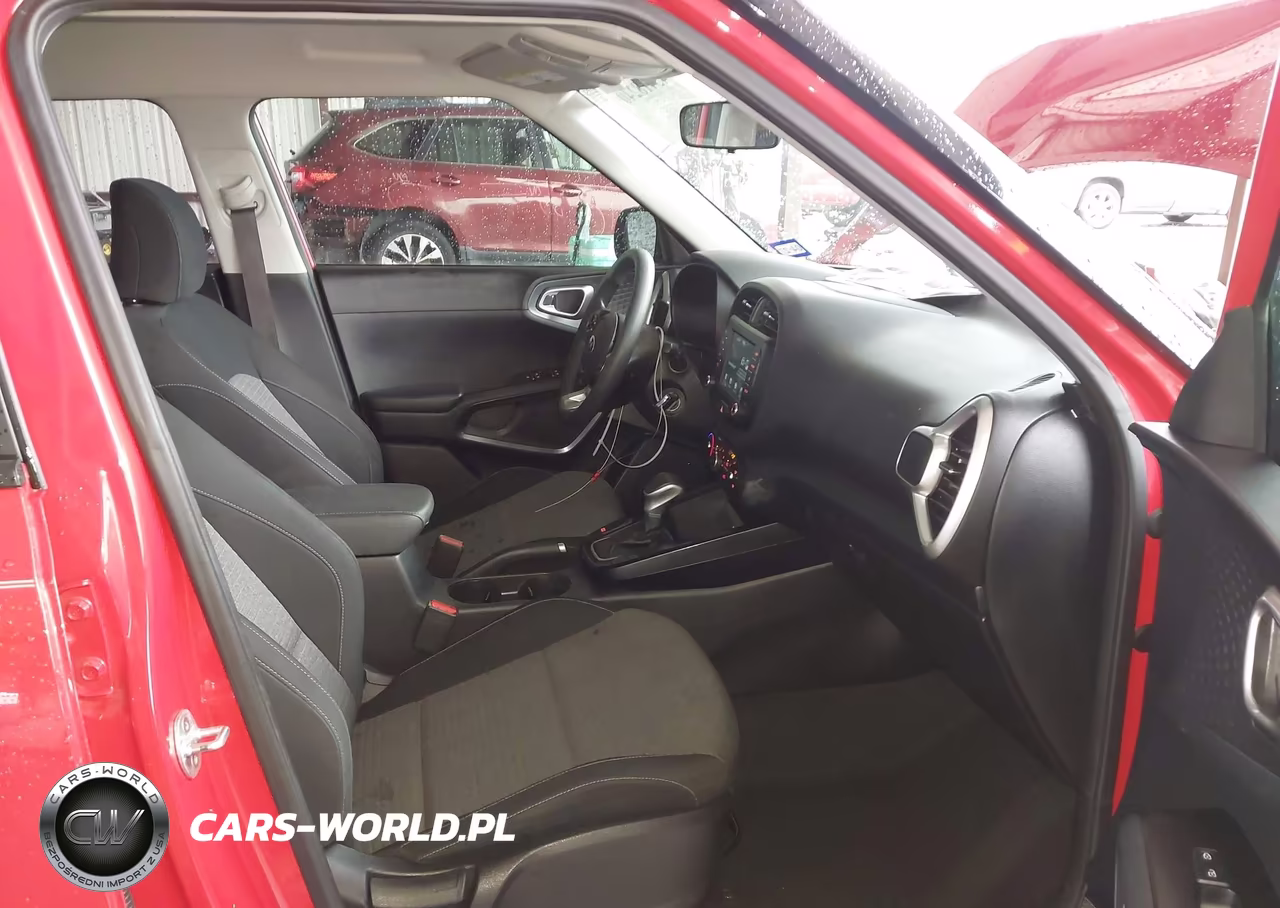 2021 Kia Soul S VIN:KNDJ23AU5M7775246 - 5