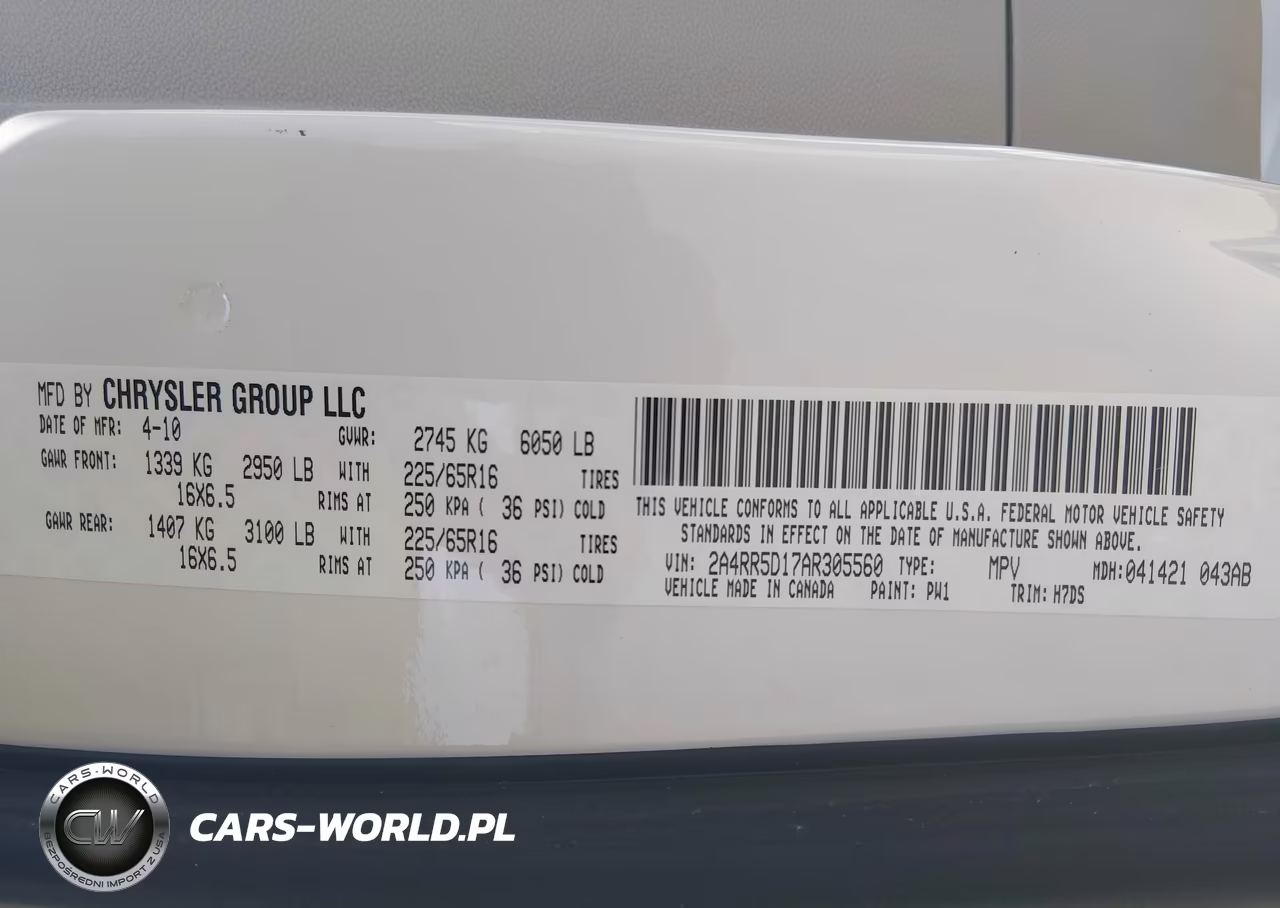 2010 Chrysler Town & Country Touring VIN:2A4RR5D17AR305560 - 9
