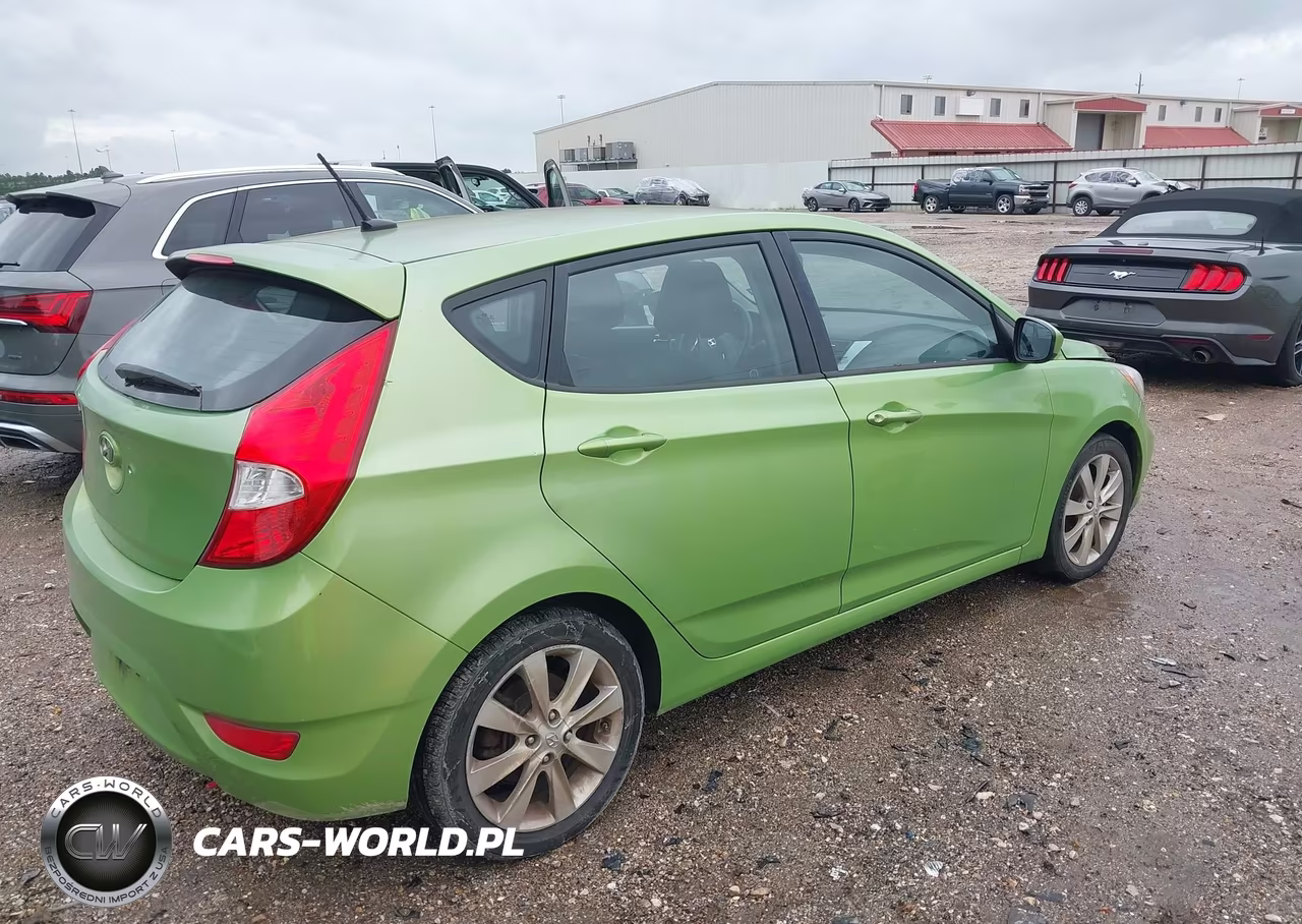 2012 Hyundai Accent Se VIN:KMHCU5AEXCU018829 - 4
