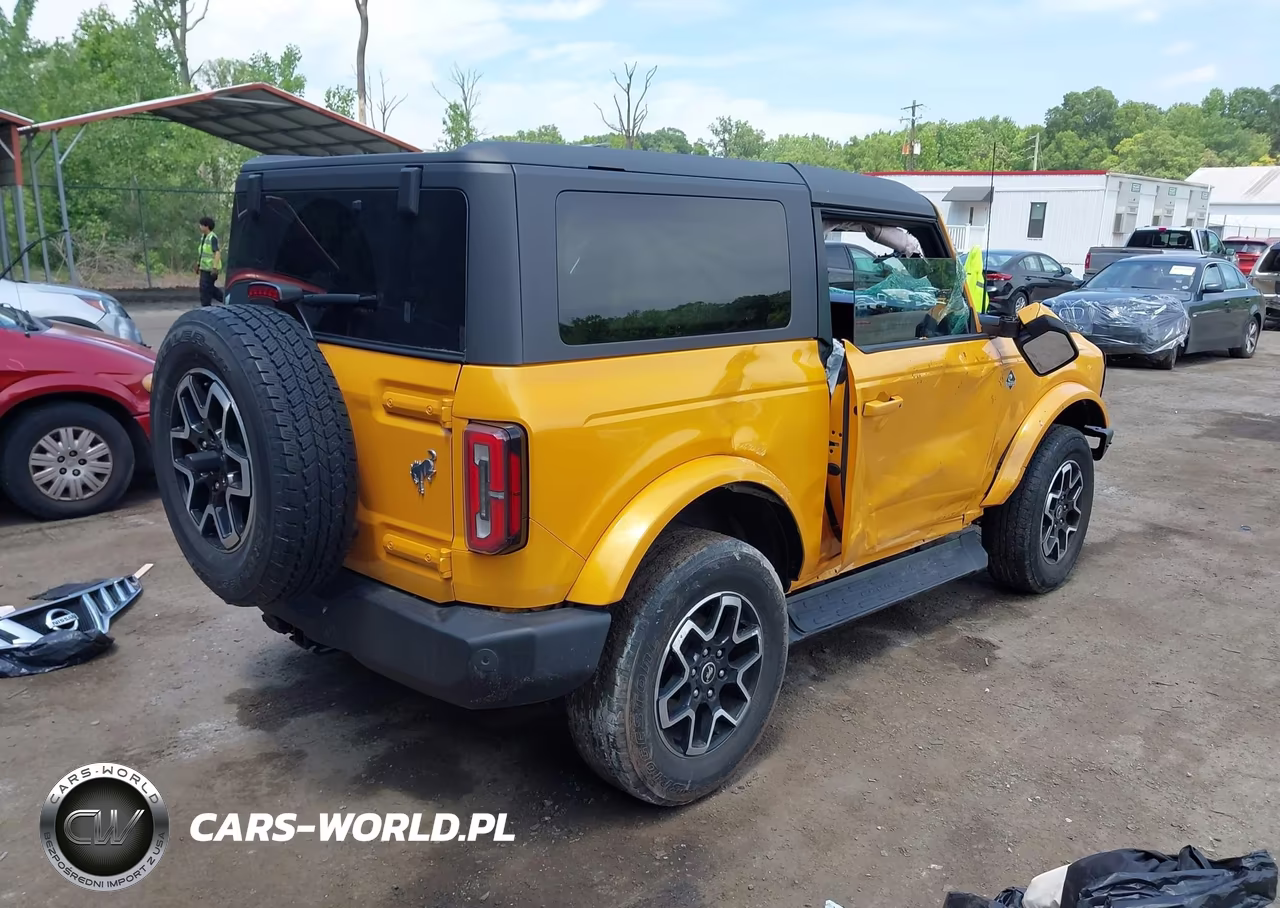 2022 Ford Bronco Outer Banks VIN:1FMDE5AH8NLB46149 - 4