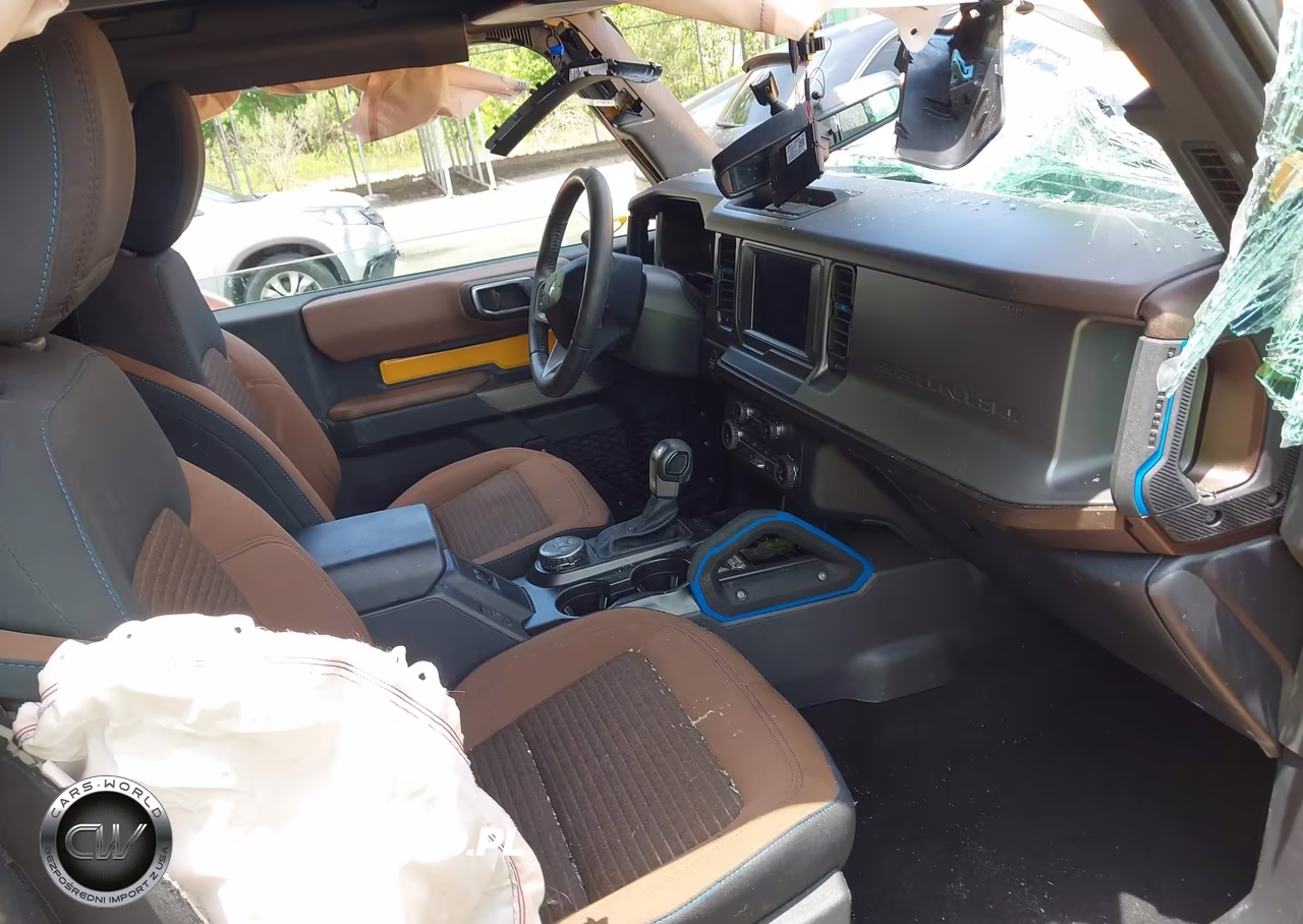 2022 Ford Bronco Outer Banks VIN:1FMDE5AH8NLB46149 - 5