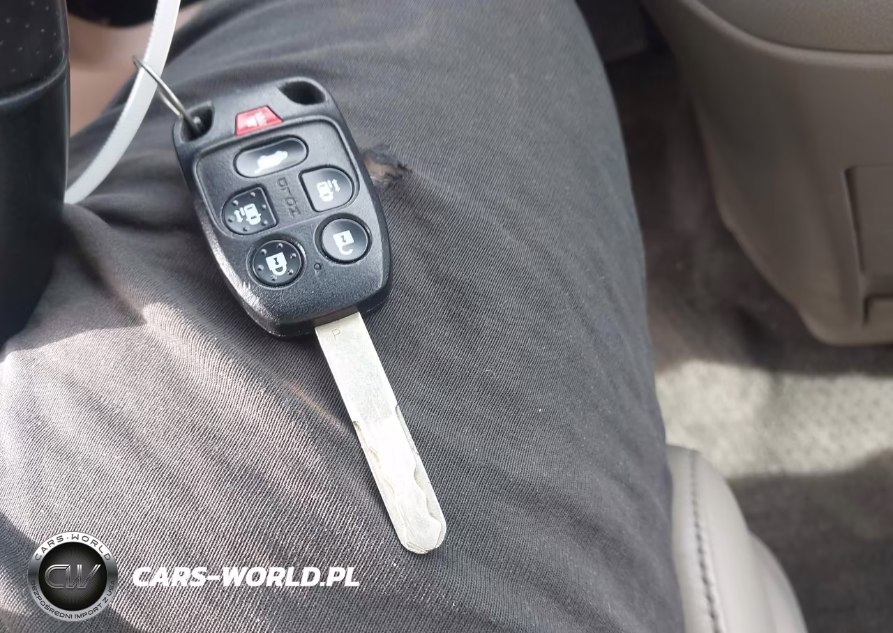 2013 Honda Odyssey Ex-L VIN:5FNRL5H66DB049621 - 11