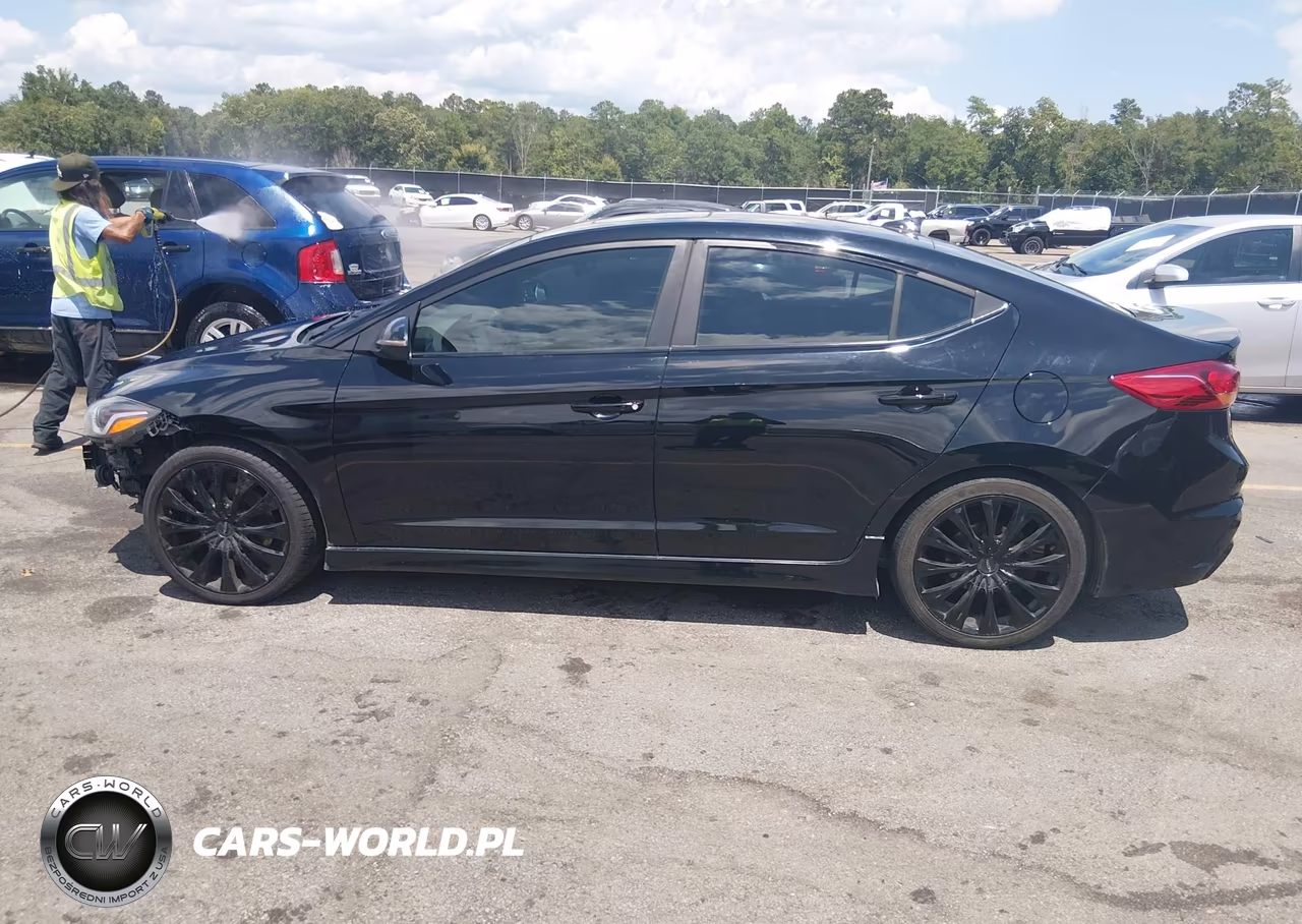 2018 Hyundai Elantra Sport VIN:KMHD04LB3JU557349 - 15