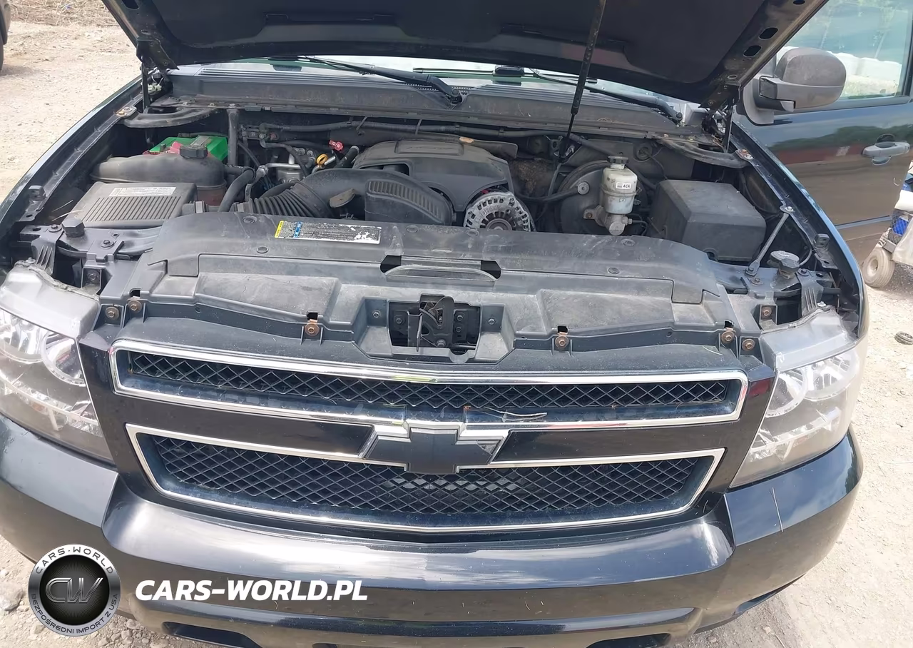 2008 Chevrolet Tahoe Ls VIN:1GNFK130X8J234990 - 10