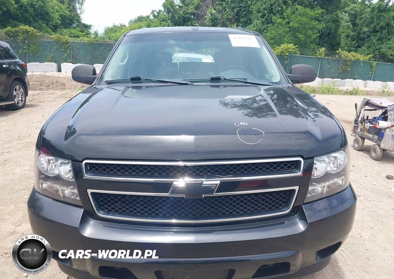 2008 Chevrolet Tahoe Ls VIN:1GNFK130X8J234990 - 13