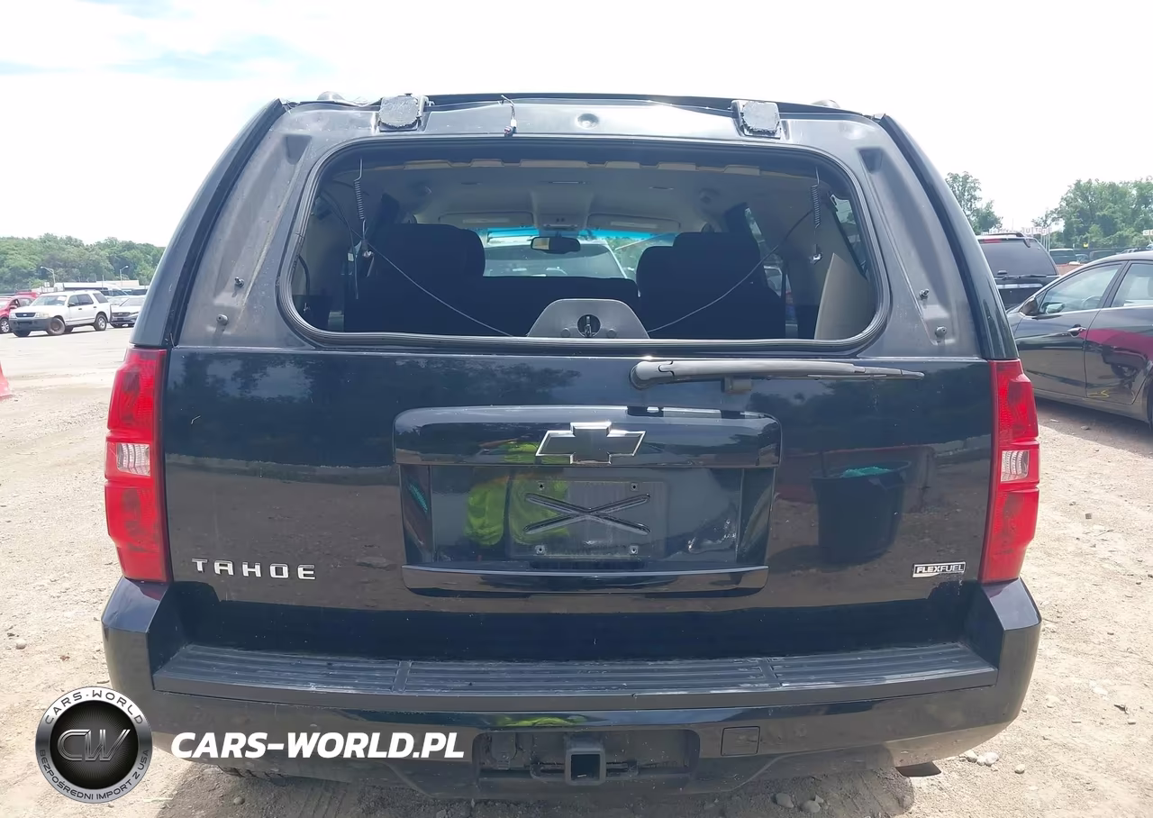 2008 Chevrolet Tahoe Ls VIN:1GNFK130X8J234990 - 17