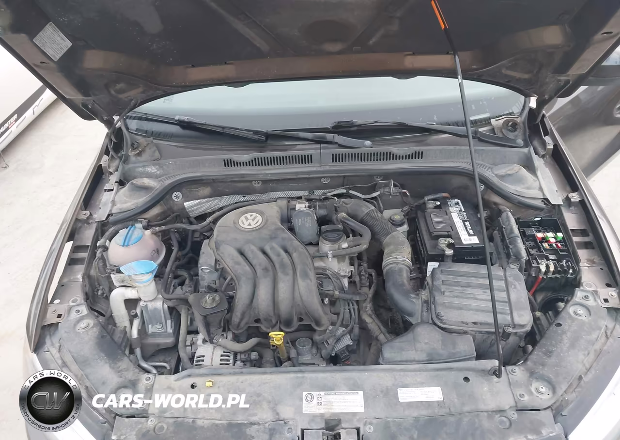 2014 Volkswagen Jetta 2.0L S VIN:3VW1K7AJ1EM322713 - 10