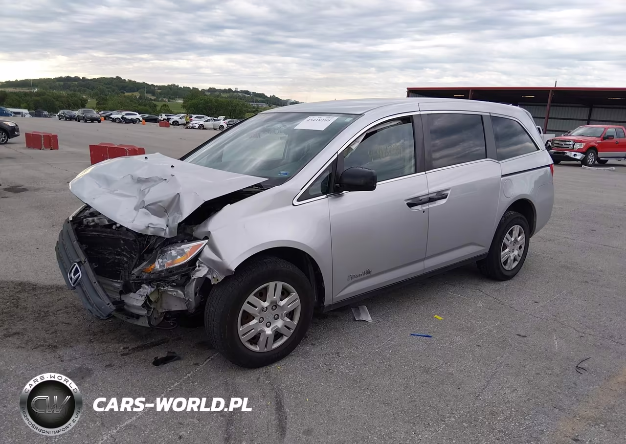 2013 Honda Odyssey Lx VIN:5FNRL5H28DB055658 - 2